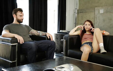 Hot teen Brooke Haze in fancy shorts robbing on rod and takes a cumshot in mouth 